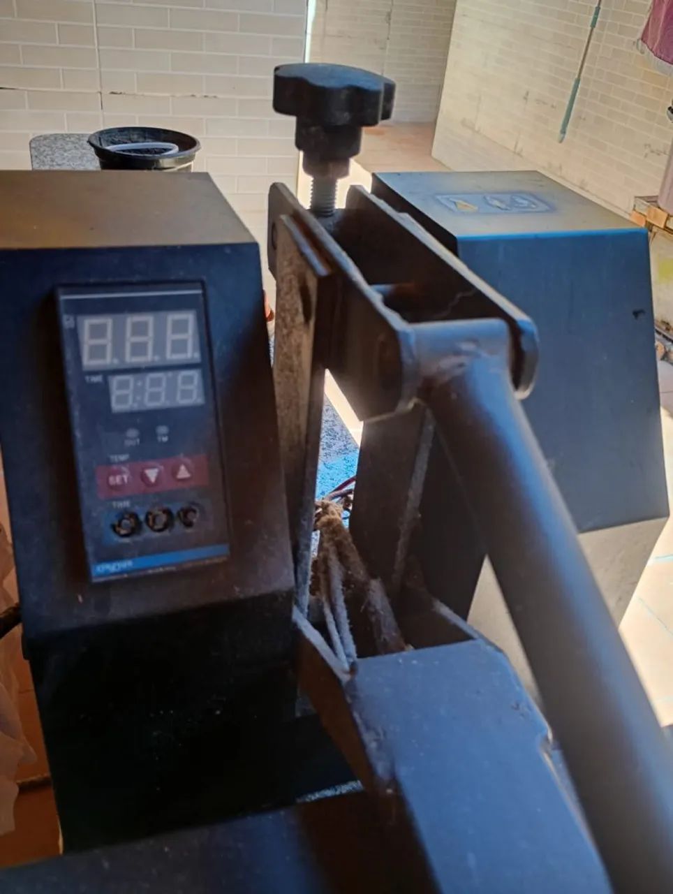 Prensa térmica 40x40 para impressão  - Foto 4
