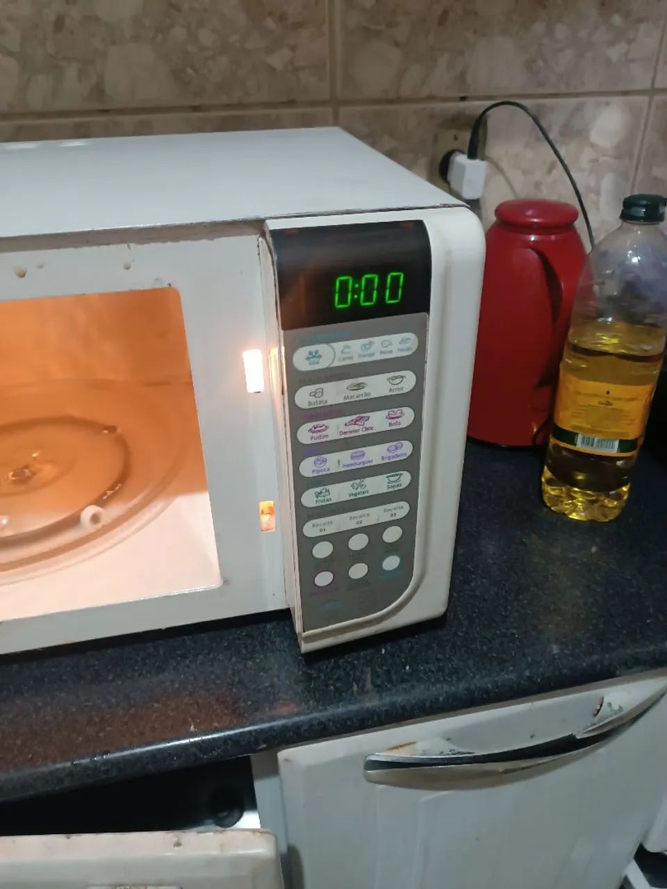 Microondas Electroluxs 30 litros ótimo estado funciona perfeitamente  - Foto 4