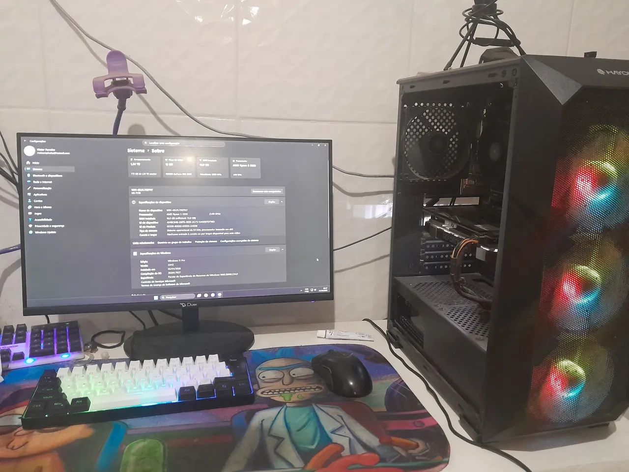 Vendo computador completo, dispenso curiosos
