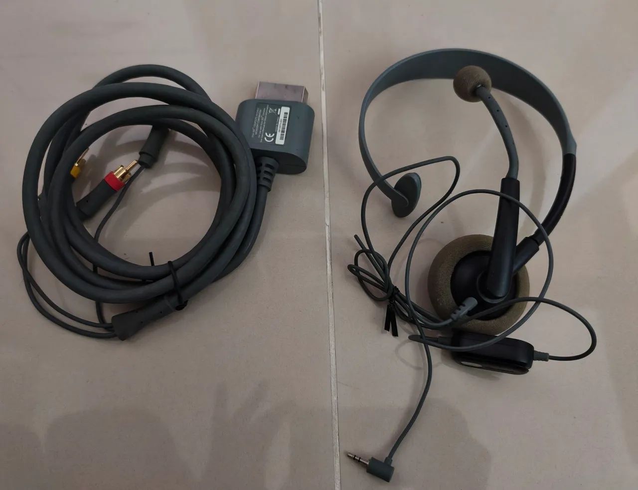 Fone e Cabo áudio e video originais Xbox 360