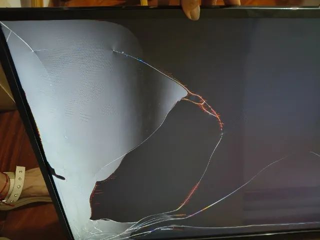 Tv philco tela trincada
