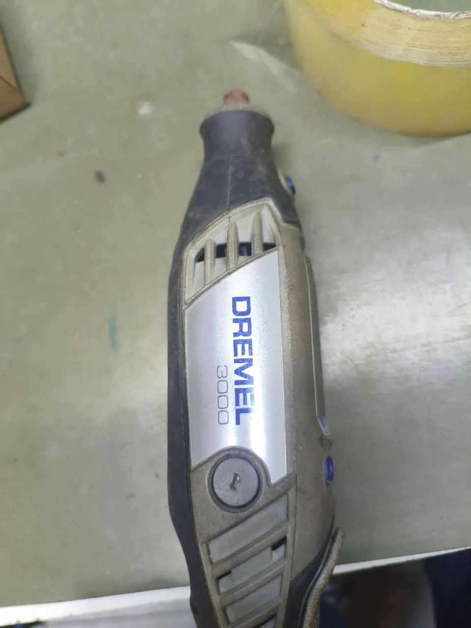 Micro retífica dremel 3000