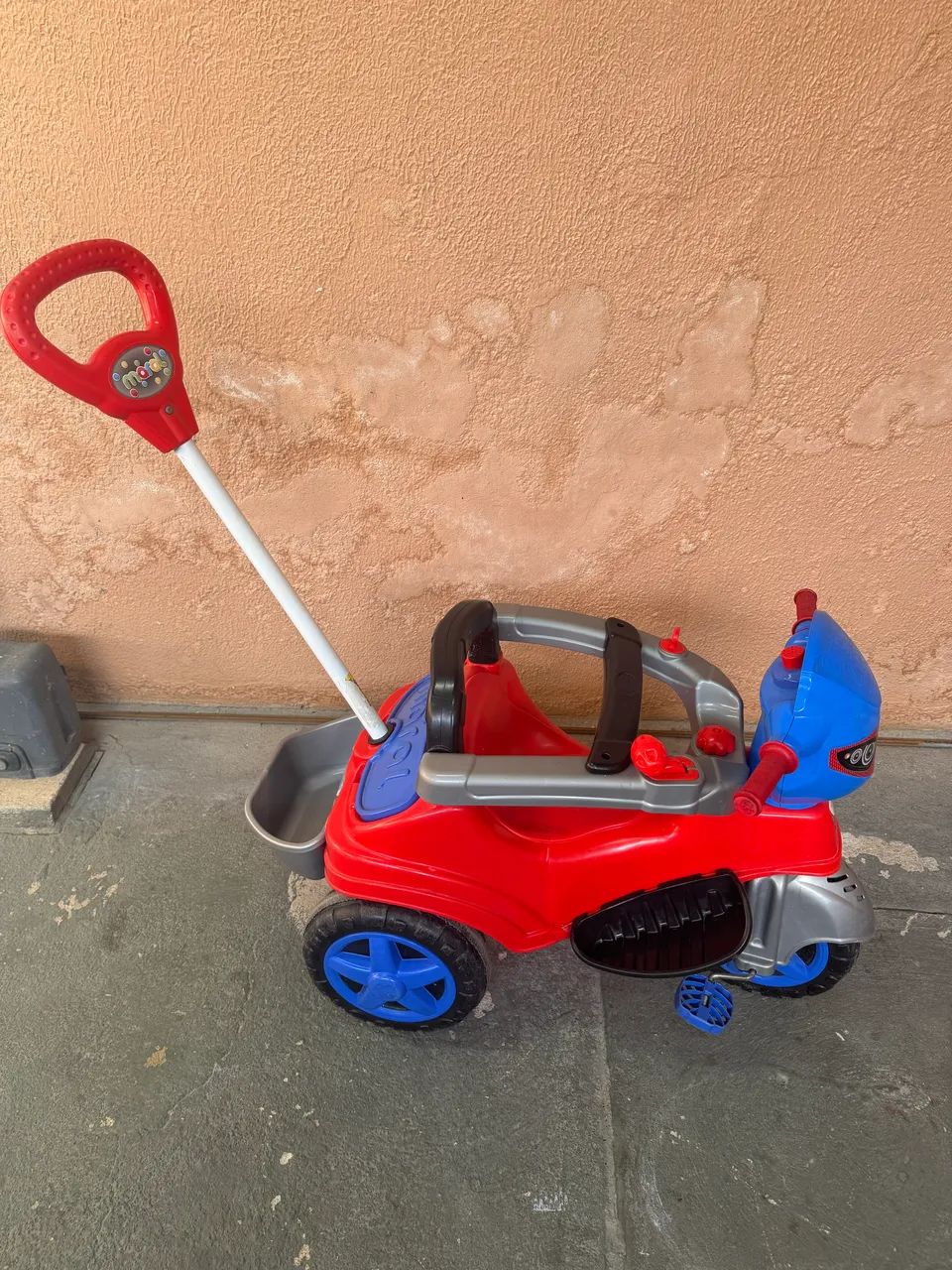 Triciclo infantil