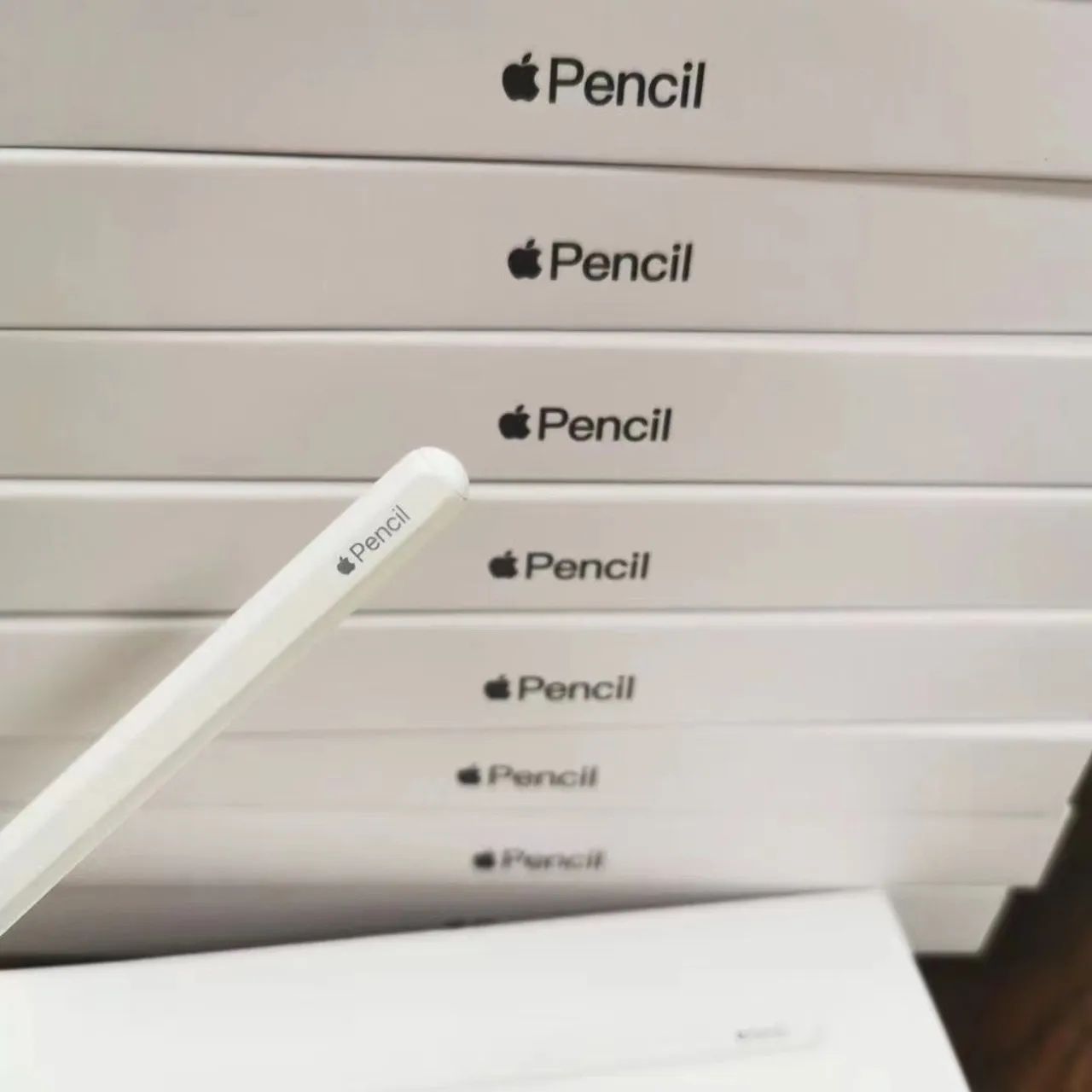 Apple Pencil 2ª geração - lacrada - Periféricos e Acessórios de Apple Pencil 2ª geração - lacrada - Periféricos e Acessórios de