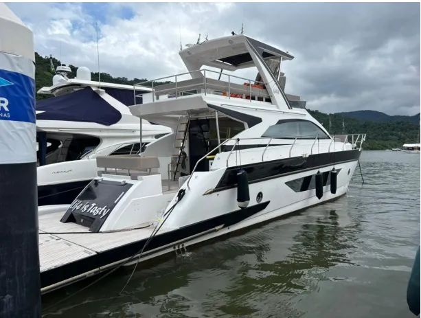 Lancha Volvo Penta - Cimitarra 640