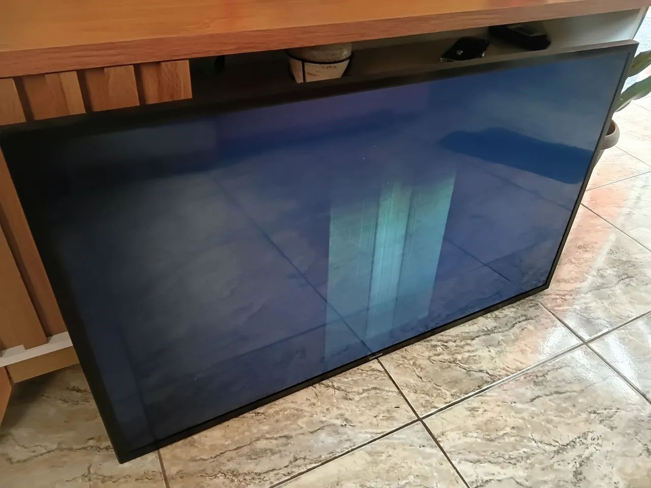 TV Samsung 43 Polegadas Smart Modelo UN43t5300AG com Defeito! - Foto 2