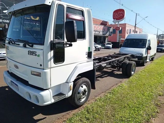 Ford cargo 815 imperdível!!!