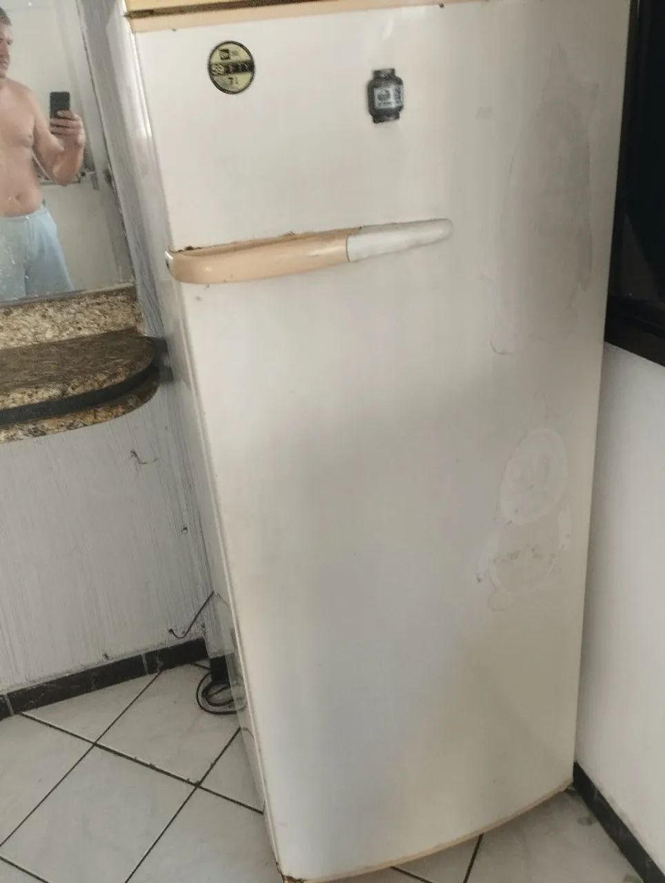 Geladeira bem conservada  - Foto 5