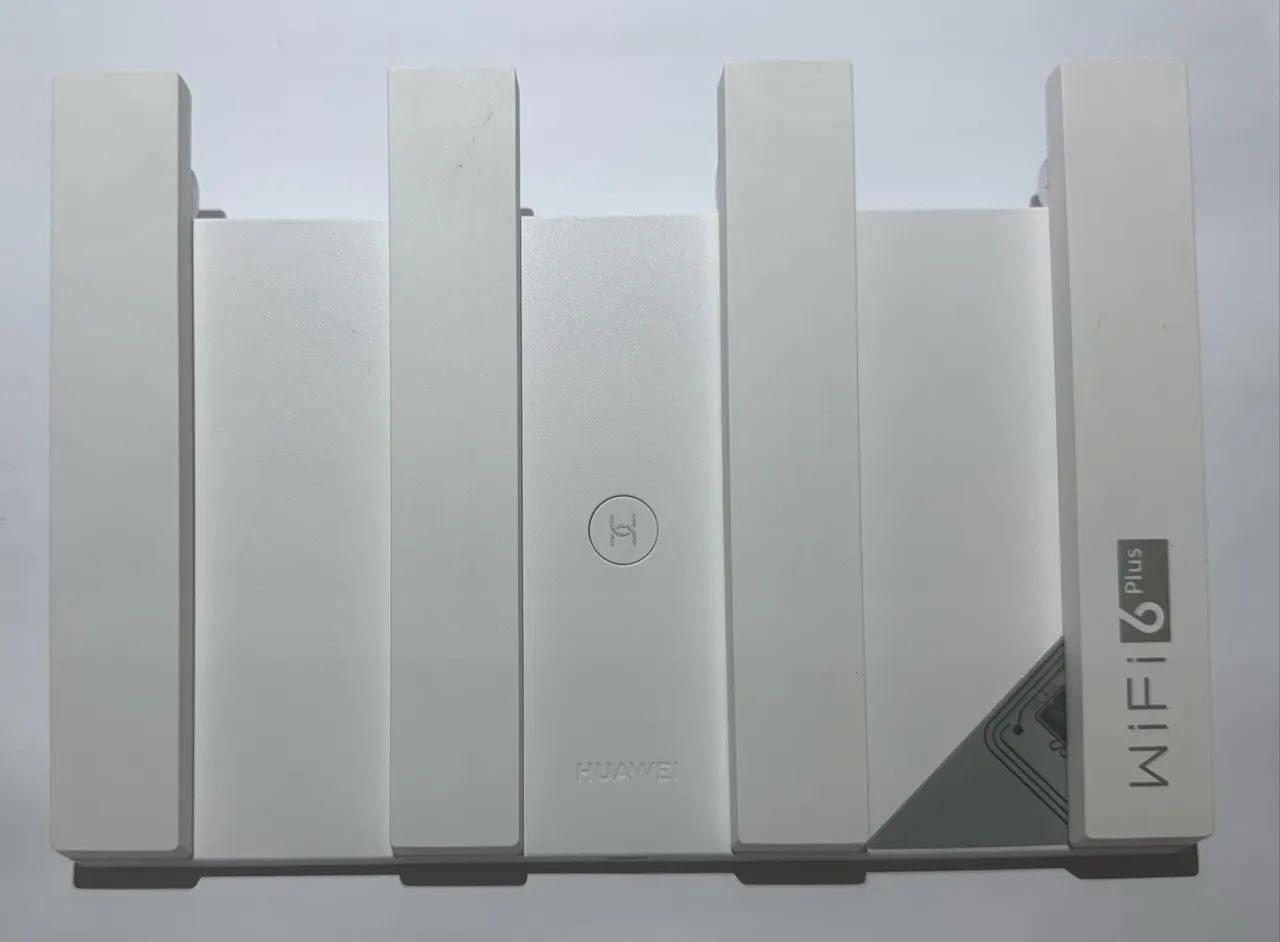 Roteador Huawei AX3 Pro Quad-Core Global Wi?Fi 6 Plus AX3000 Gigabit Mesh NFC com Fonte
