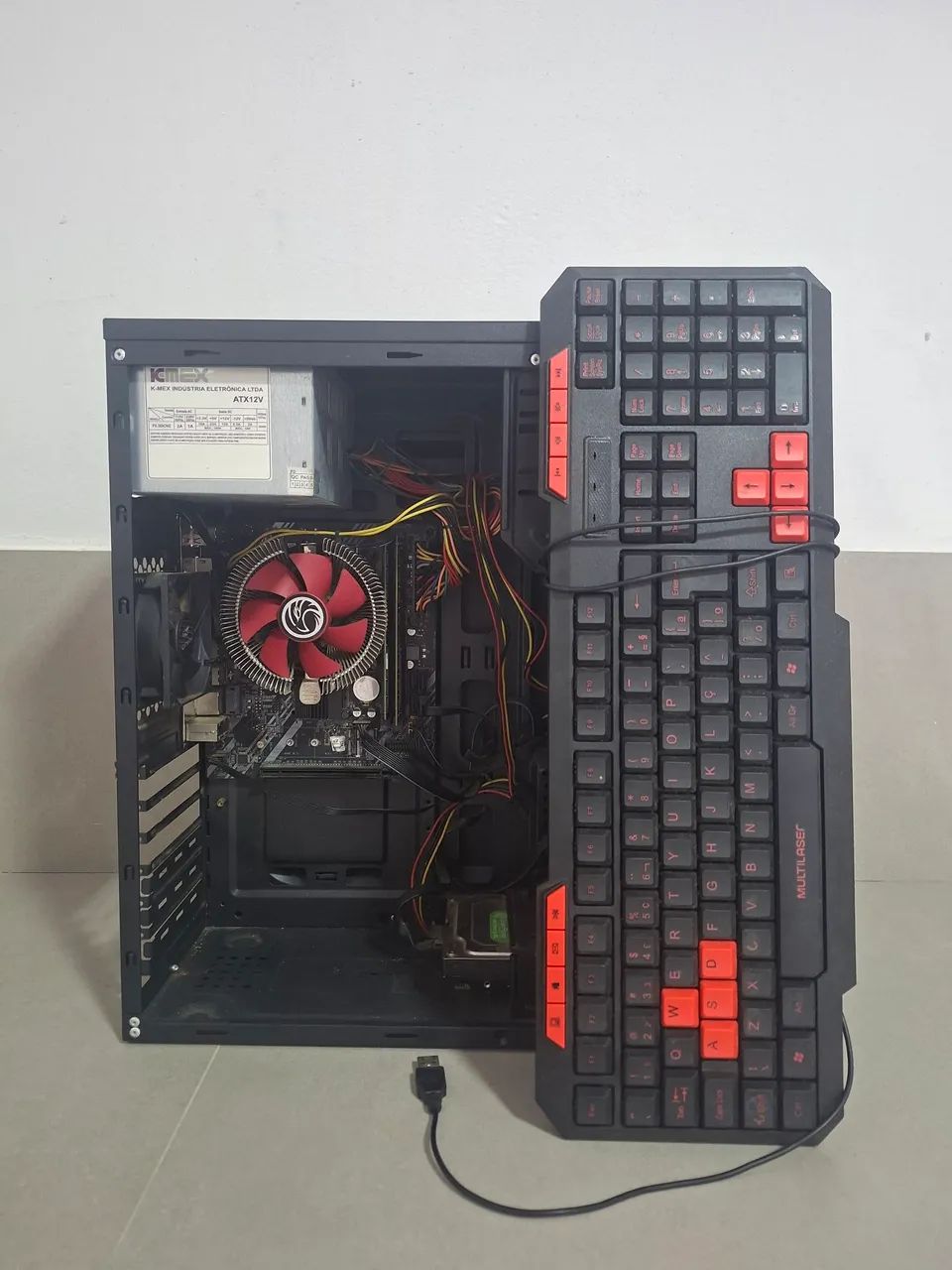 Computador + teclado