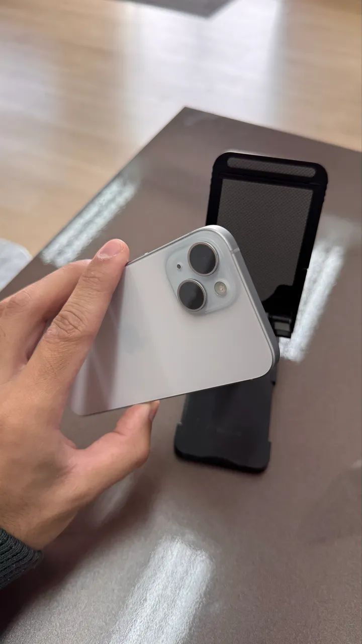 Iphone 15 - 128GB - acompanha caixa e nota fiscal  - Foto 3