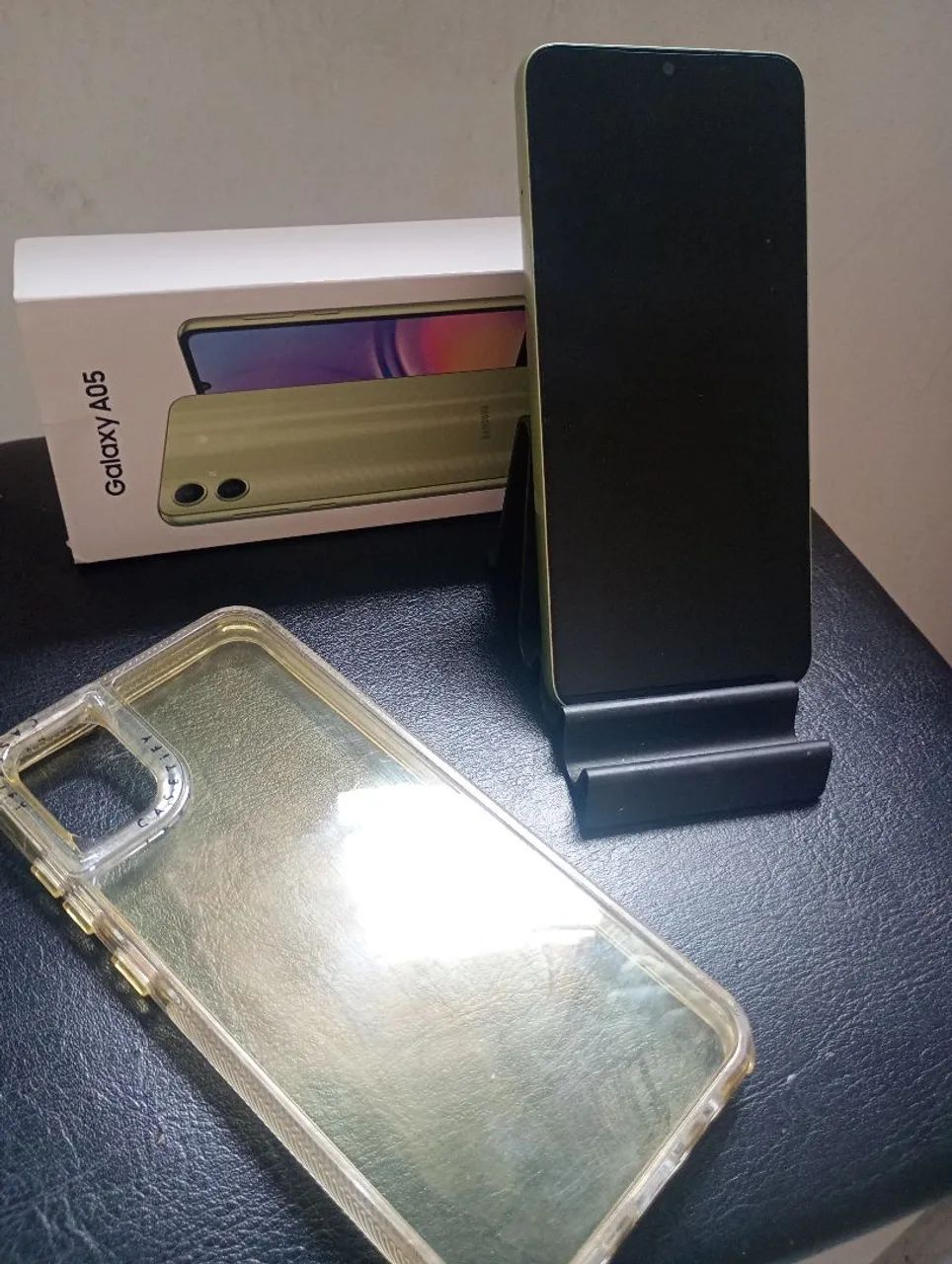 Vendo celular Samsung A05 com case e carregador original. Funcionando perfeitamente  - Foto 4