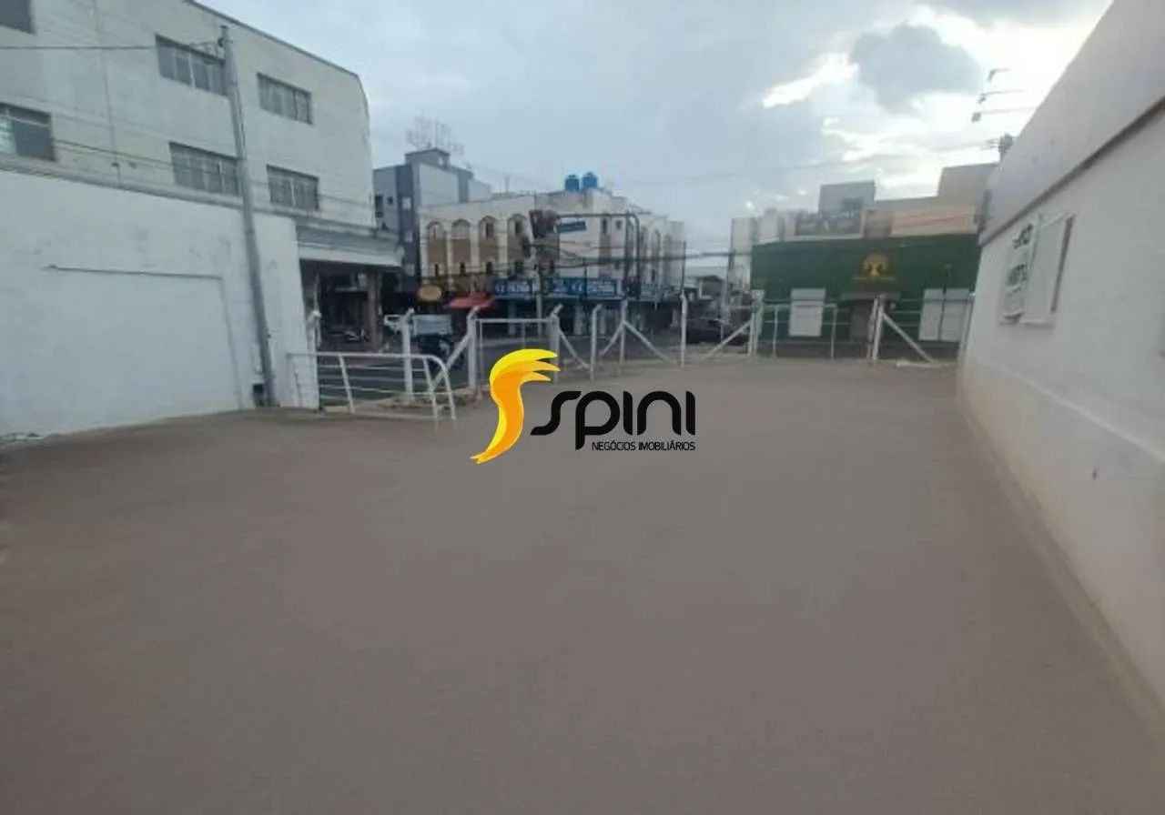 Área para alugar, 327 m² Centro - Uberlândia/MG