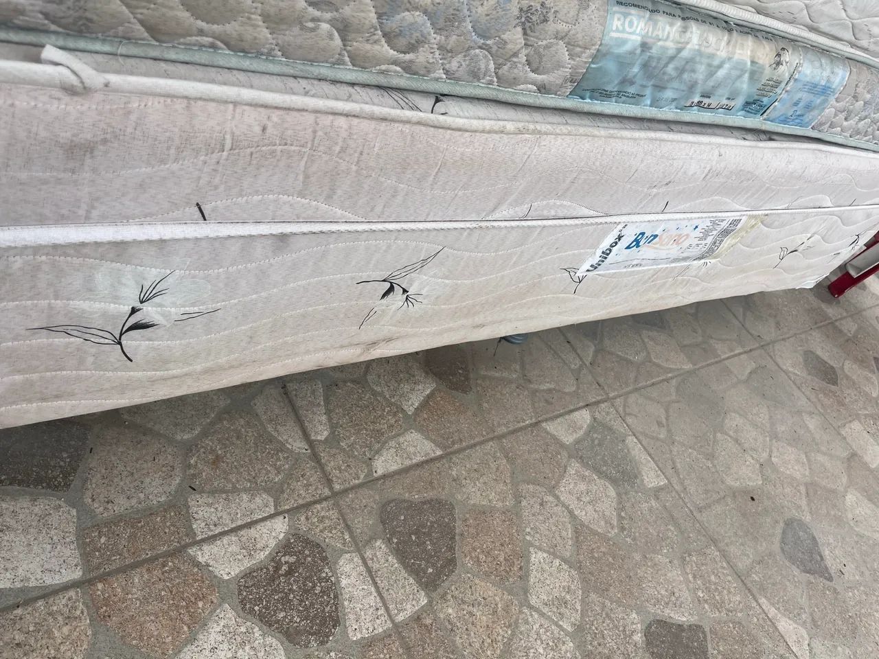 Cama solteiro