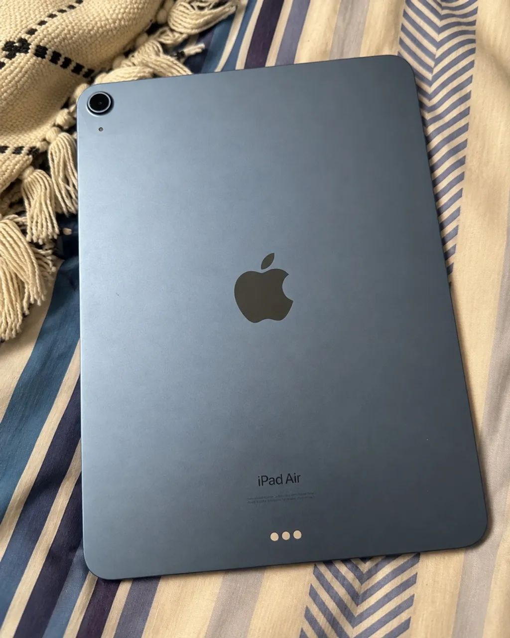 iPad Air 5 M1 256GB + Apple Pencil original + capa com teclado - Foto 5