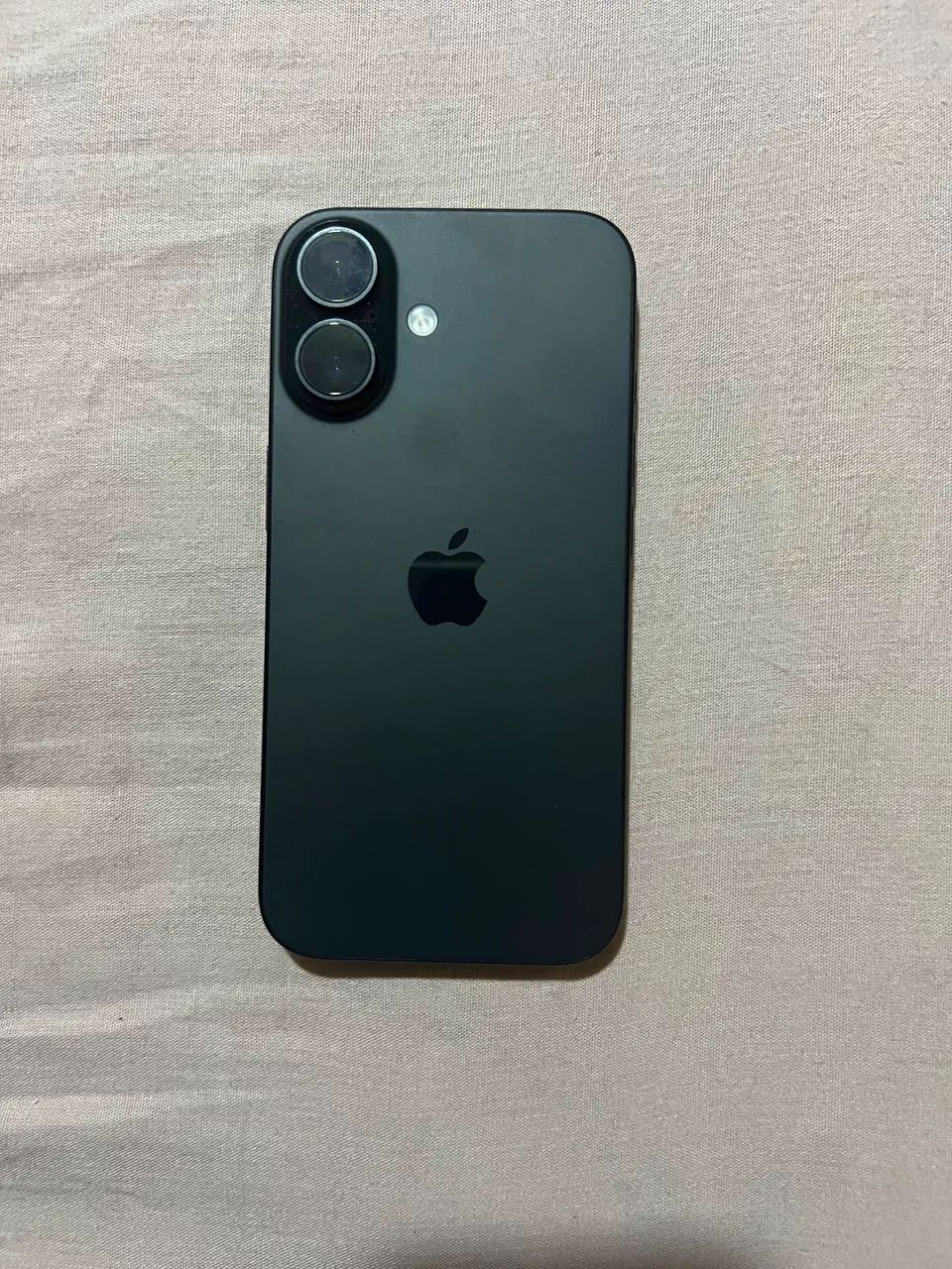 iPhone 16 preto  - Foto 2