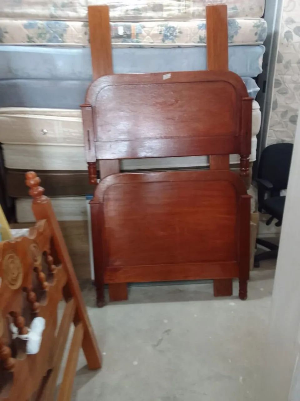 Cama Solteiro - Madeira