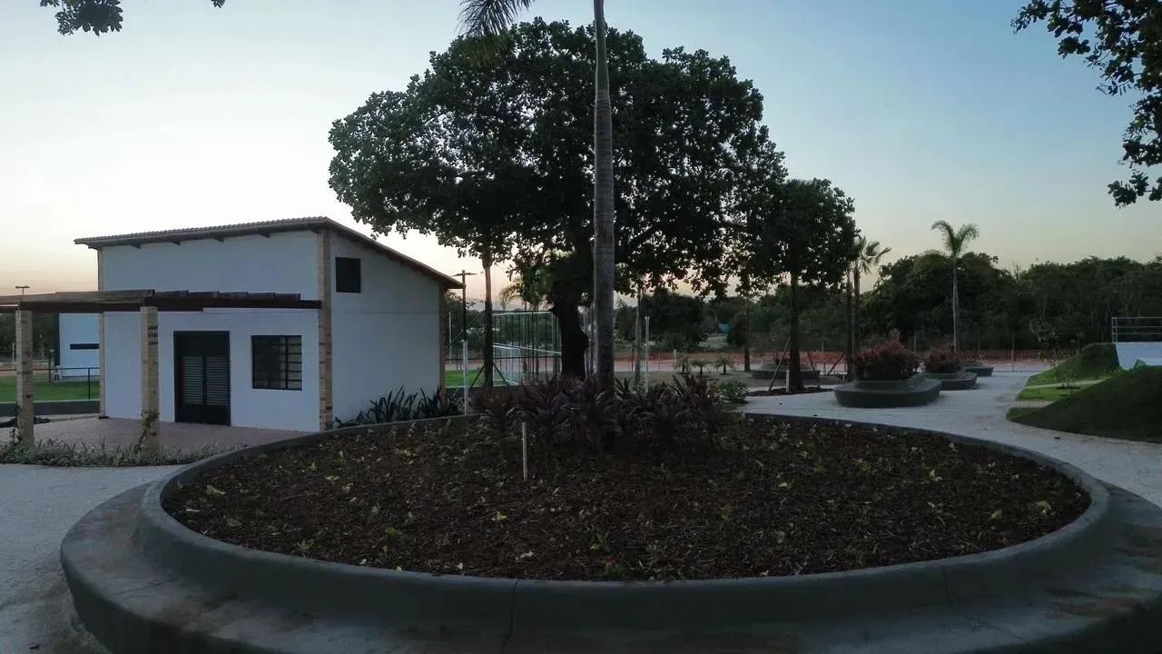 Loteamento semi fechado às margens da Av Manoel Feliciano, Eusébio - Foto 2