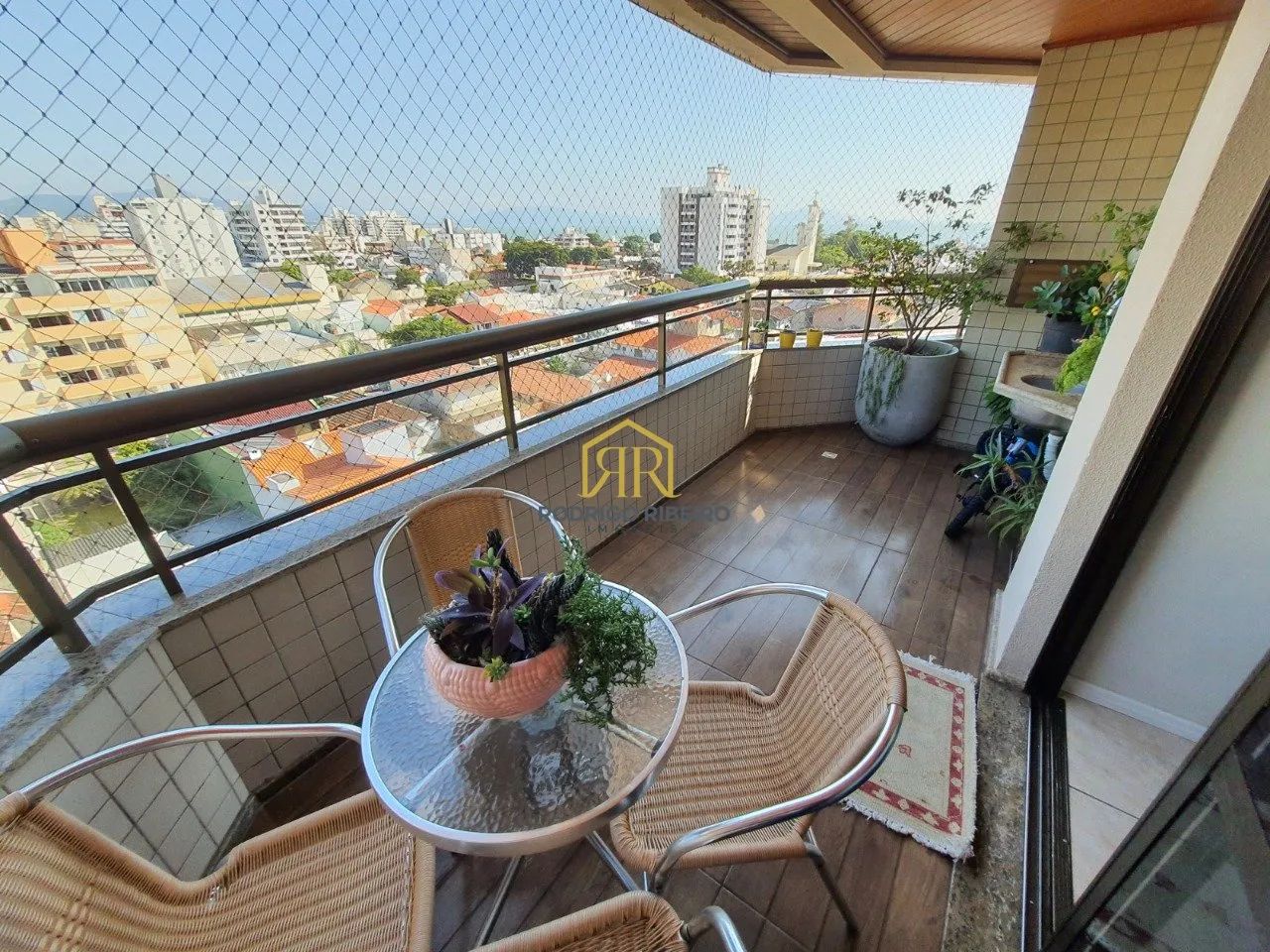 Apartamento espaçoso em uma ótima localização! - Foto 3
