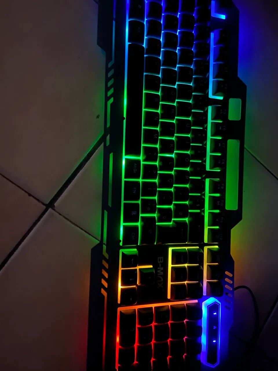 Teclado + mouse gamer novos - Foto 3