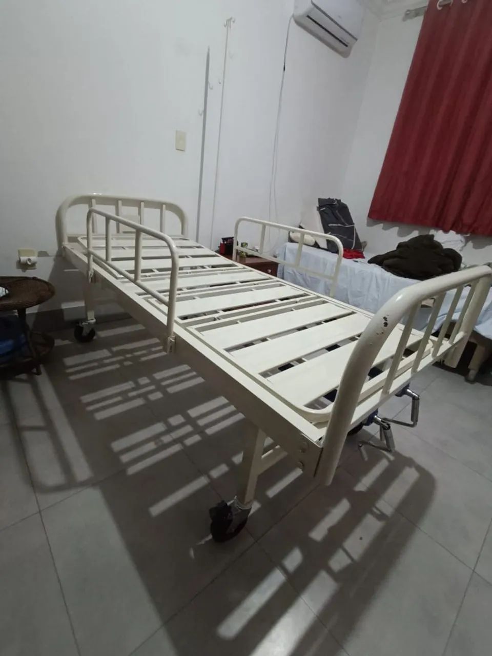 Cama Hospitalar com colchão  - Foto 3