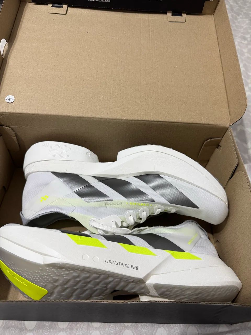 Tênis adidas Adios Pro 4 - Foto 4