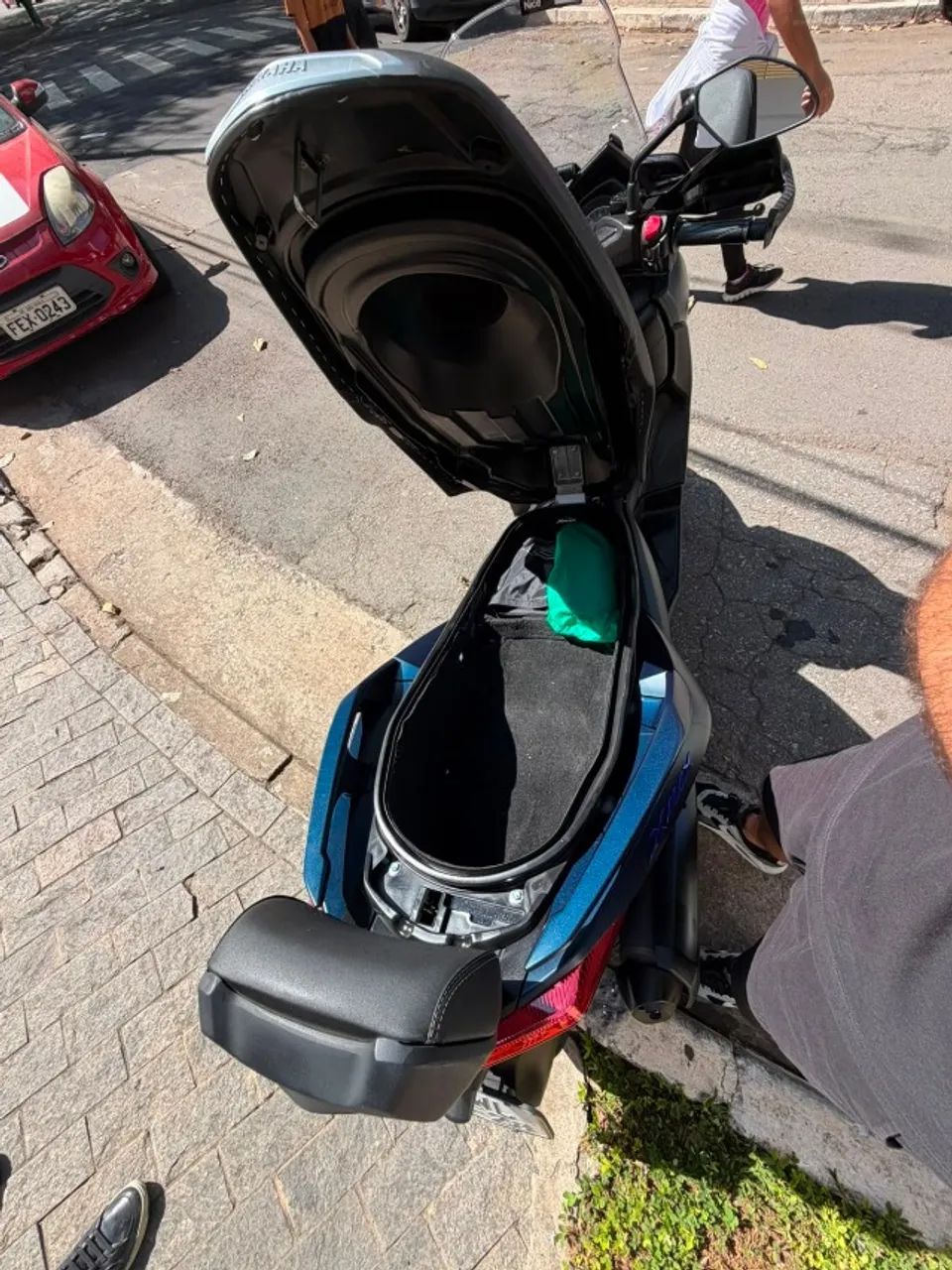 Yamaha XMAX 250cc  - Foto 2