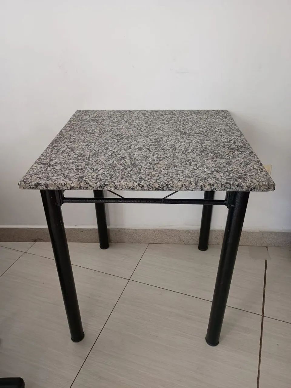 Mesa de Granito 70x70 - Foto 2