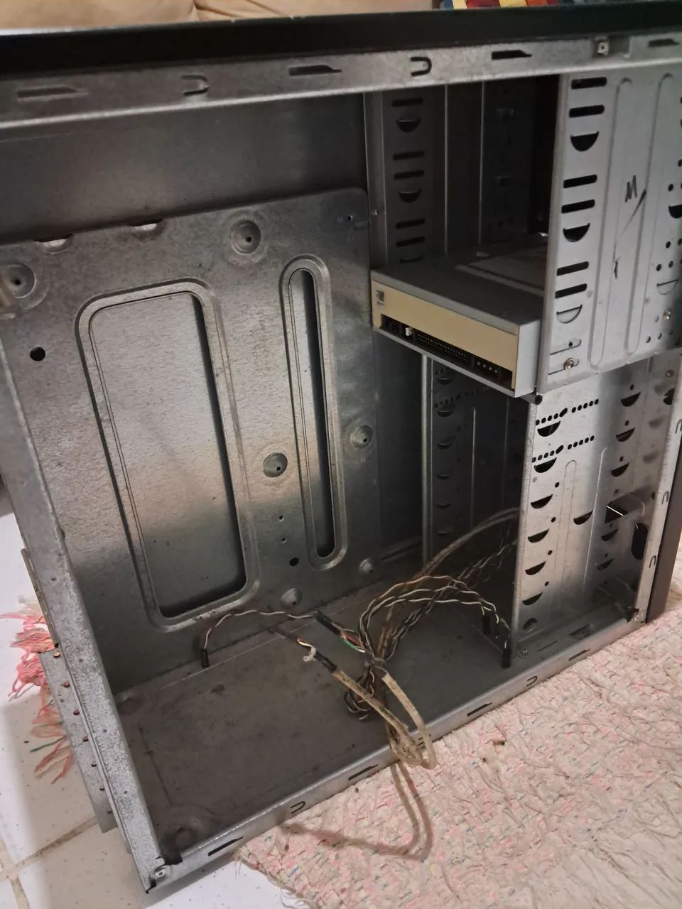 Gabinete PC Simples - Foto 5