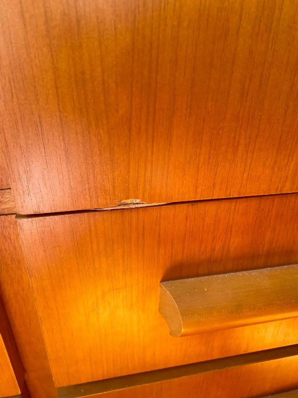Guarda Roupas em Madeira Maciça - Foto 3