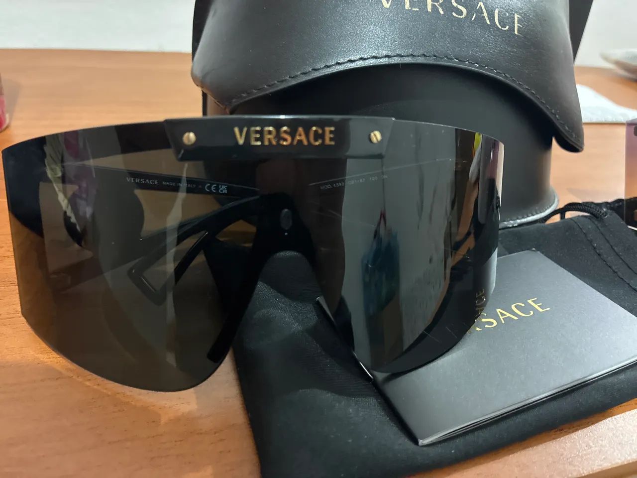 Oculos de sol Versace 2 lentes  - Foto 3