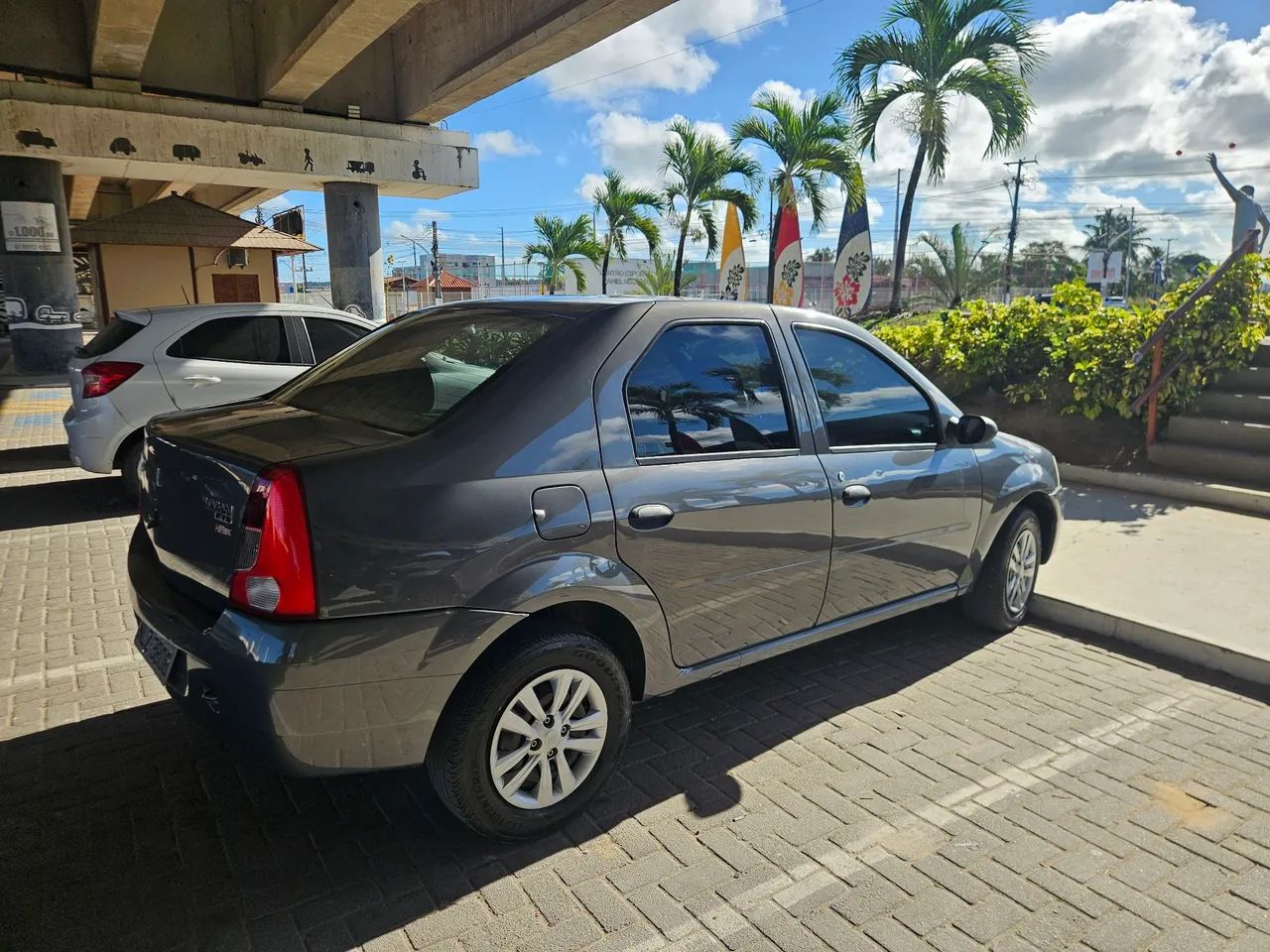 Renault Logan 2009