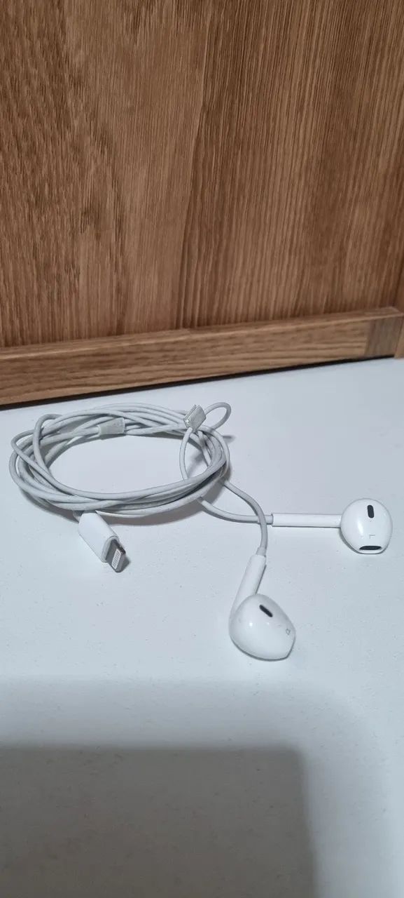 Fone de ouvido Apple Lightning EarPods Intra-auricular