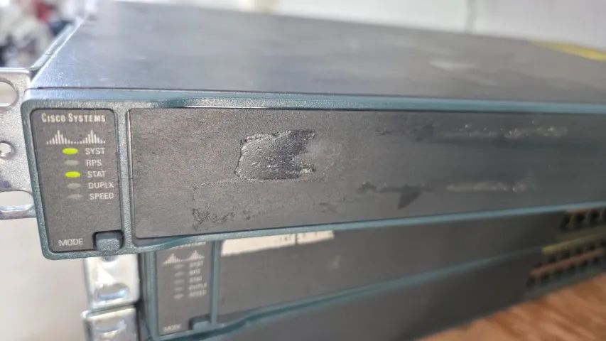 3 Switch Cisco Catalyst 2960 Series - Foto 3