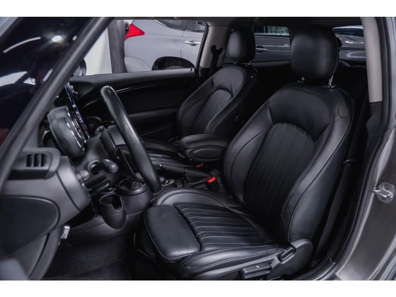 Mini Cooper 2.0 16V Twinpower Gasolina S 2P Steptronic 2019 - Foto 8