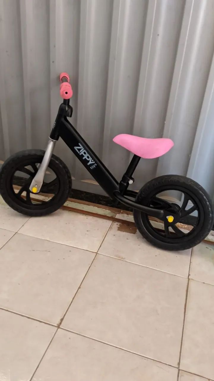 Bicicleta infantil menina 
