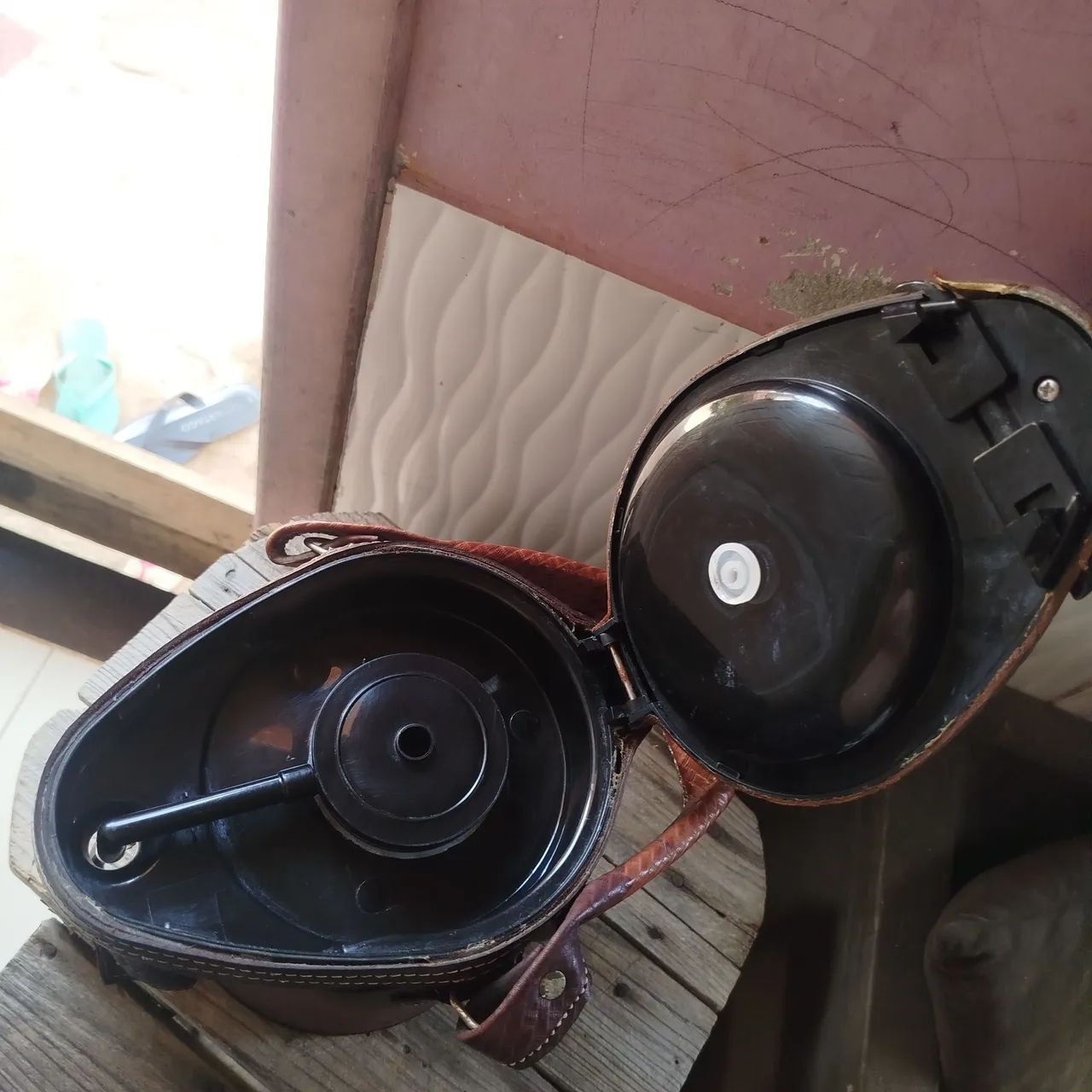 Vende-se essa garrafa térmica  - Foto 4