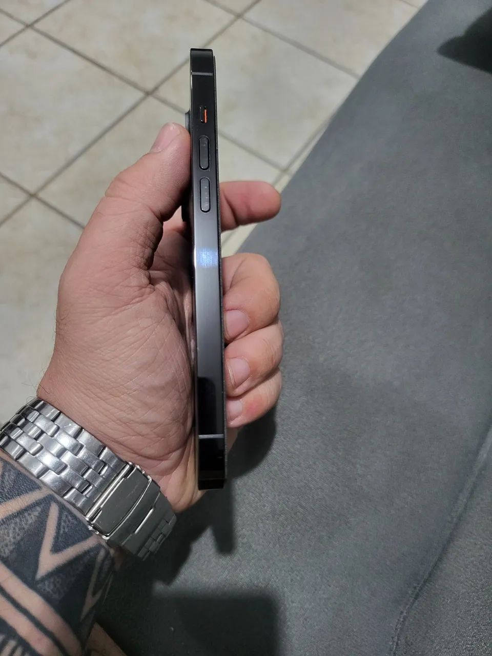 IPhone 14 pro 128g - Foto 3