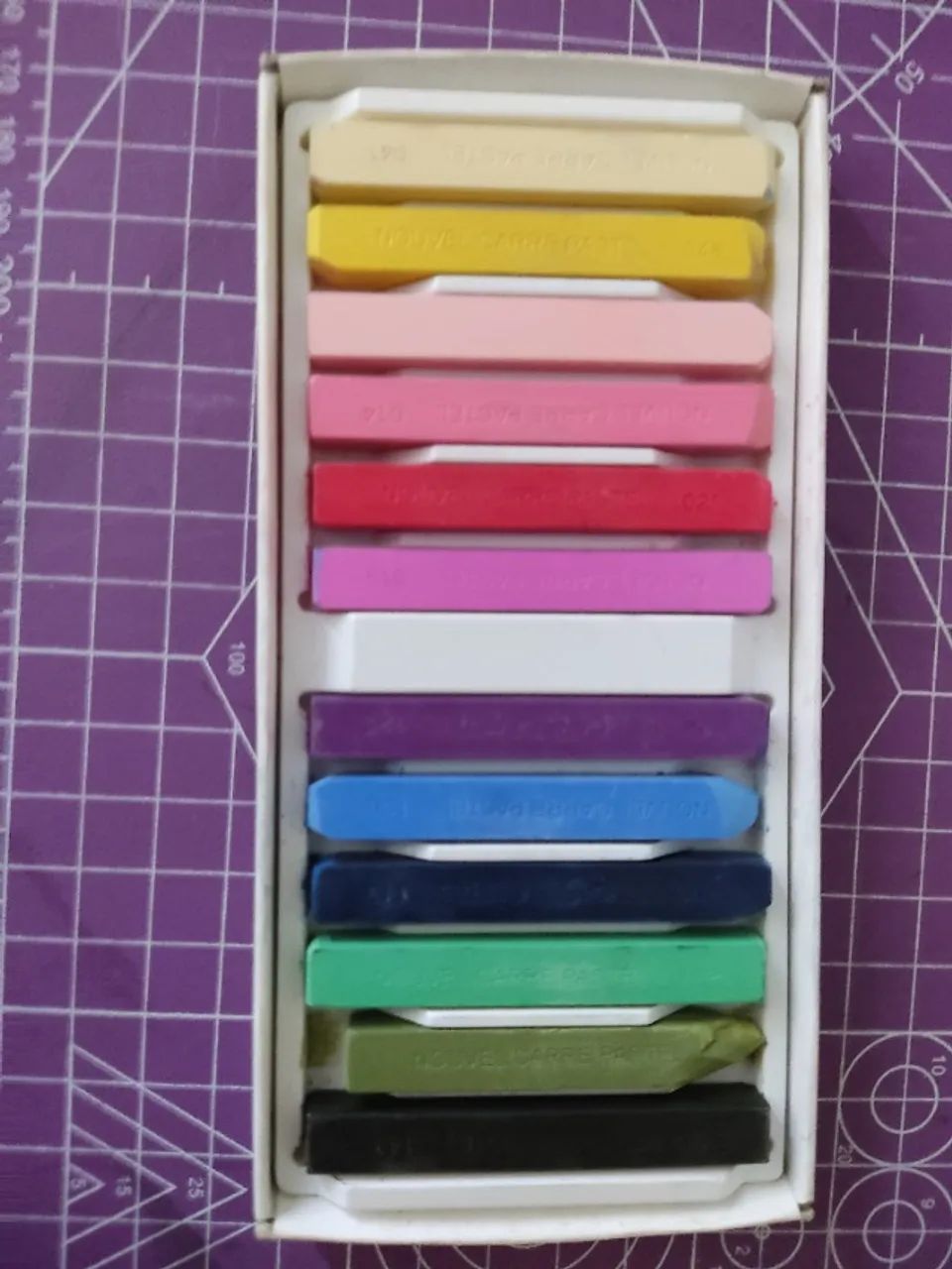 Giz Pastel Seco 24 cores - Foto 3