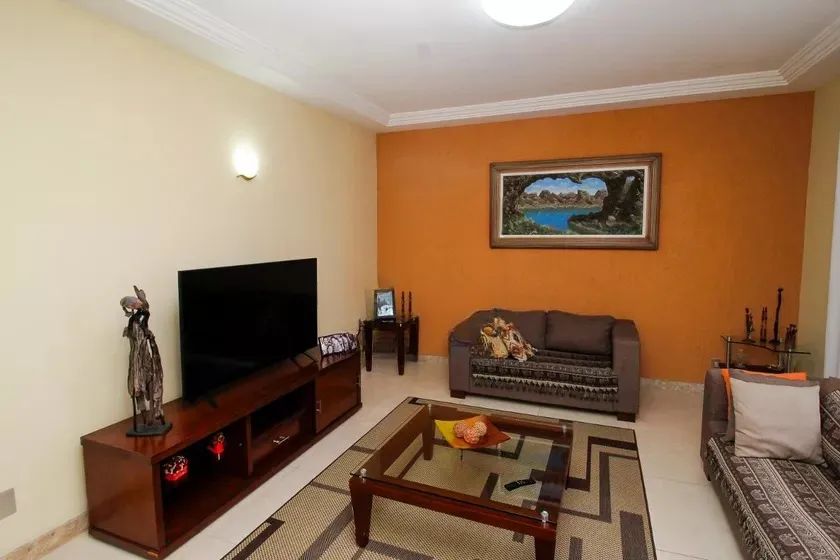 Casa à Venda - Palmares, 3 Quartos, 420 m2 - Foto 2