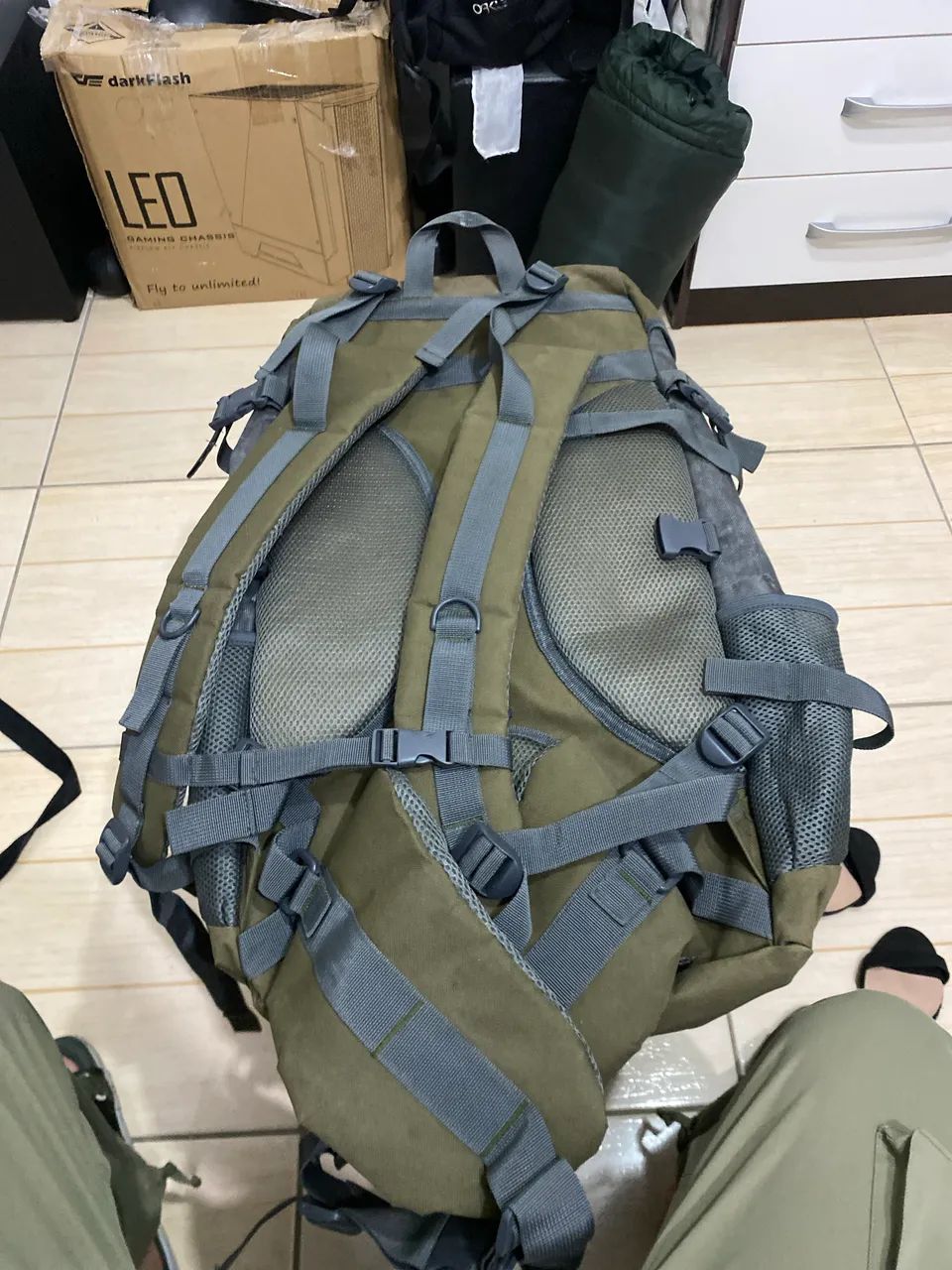 Mochila de trilha 30 litros  - Foto 2