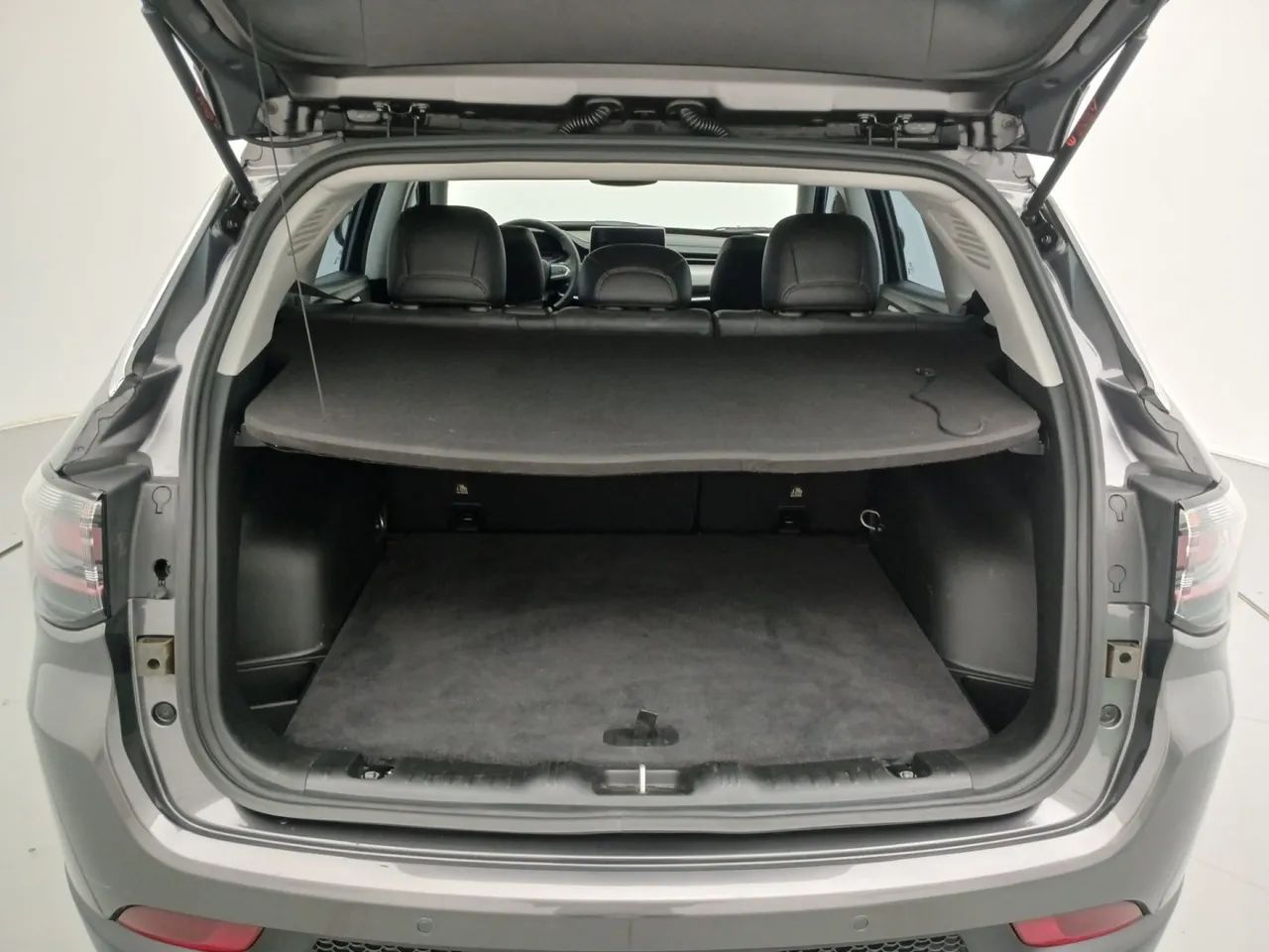 Jeep Compass LONG. T270 1.3 TB 4x2 Flex Aut., foto 9 de 18