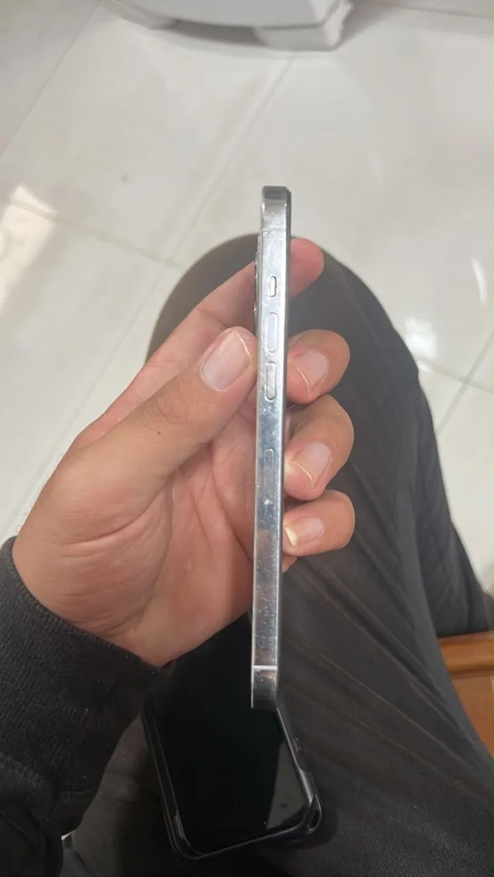 iPhone 12 Pro Max - 256gb - Foto 4