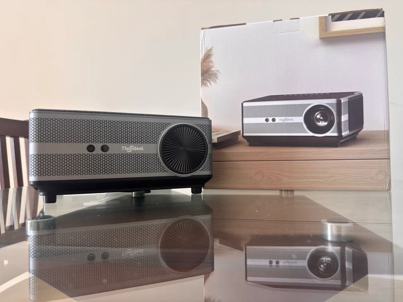 Projetor Thundeal Td98W Full Hd 12000 Lúmens