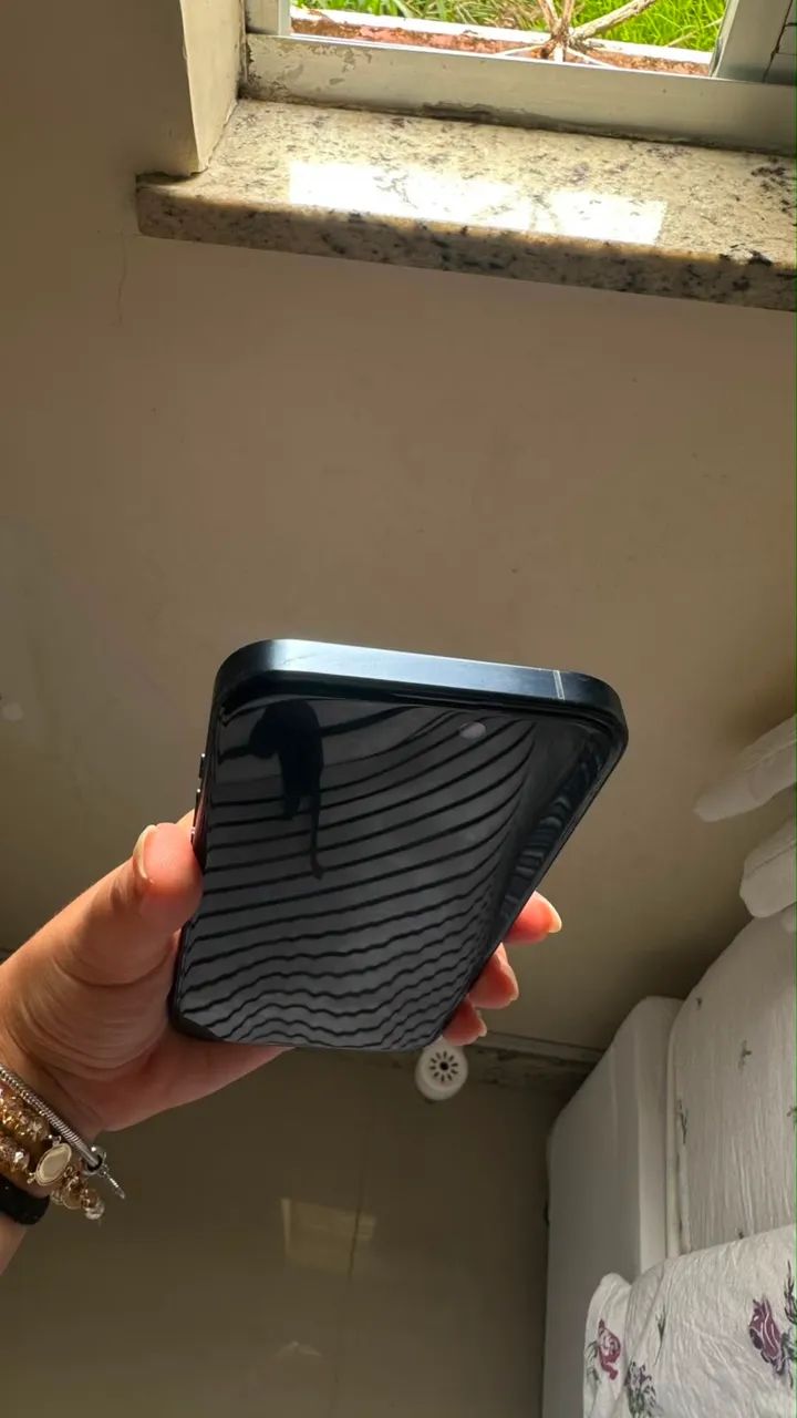 iPhone 15 Pro - Foto 4