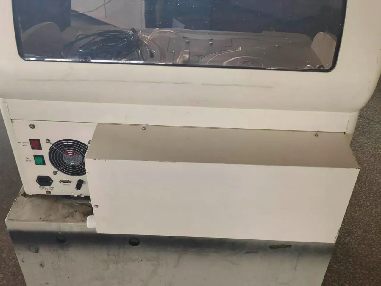 ANALISADOR BIOQUÍMICO AUTOMÁTICO URIT - MODELO 8021A - ANO 2018  - Foto 3
