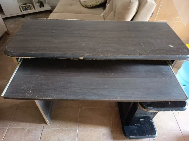 Mesa de computador - Foto 2