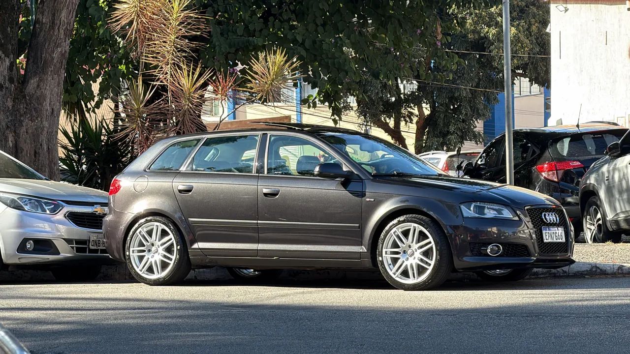 Audi A3 Sportback 2.0 16V TFSI S-tronic 2011