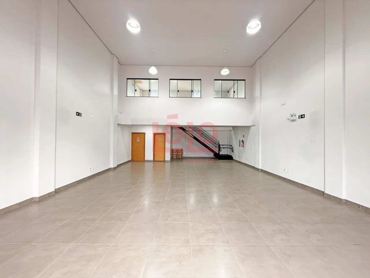 Sala comercial ampla para locação - Loteamento sumaré. - Foto 3