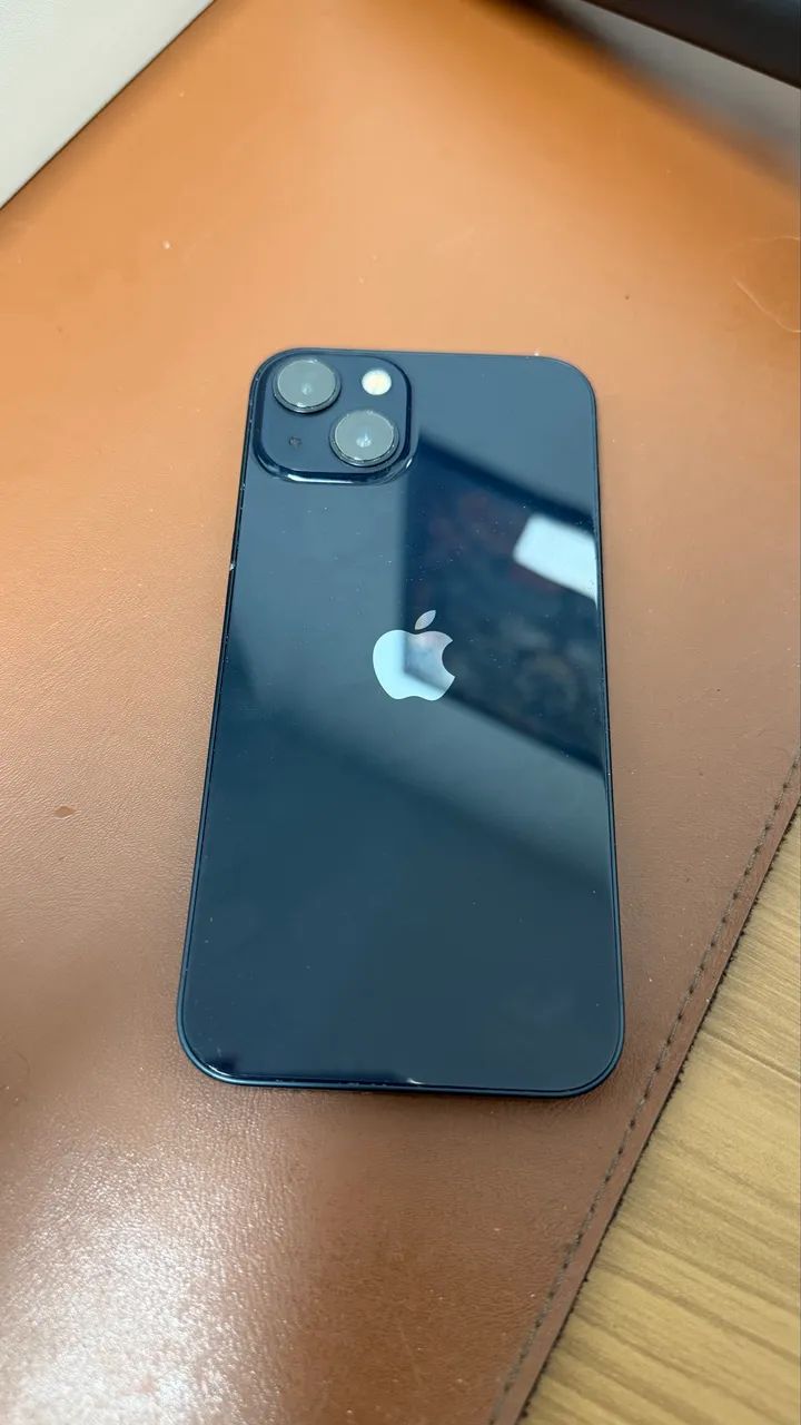 iPhone 13 com 2 anos de uso - linhas na tela